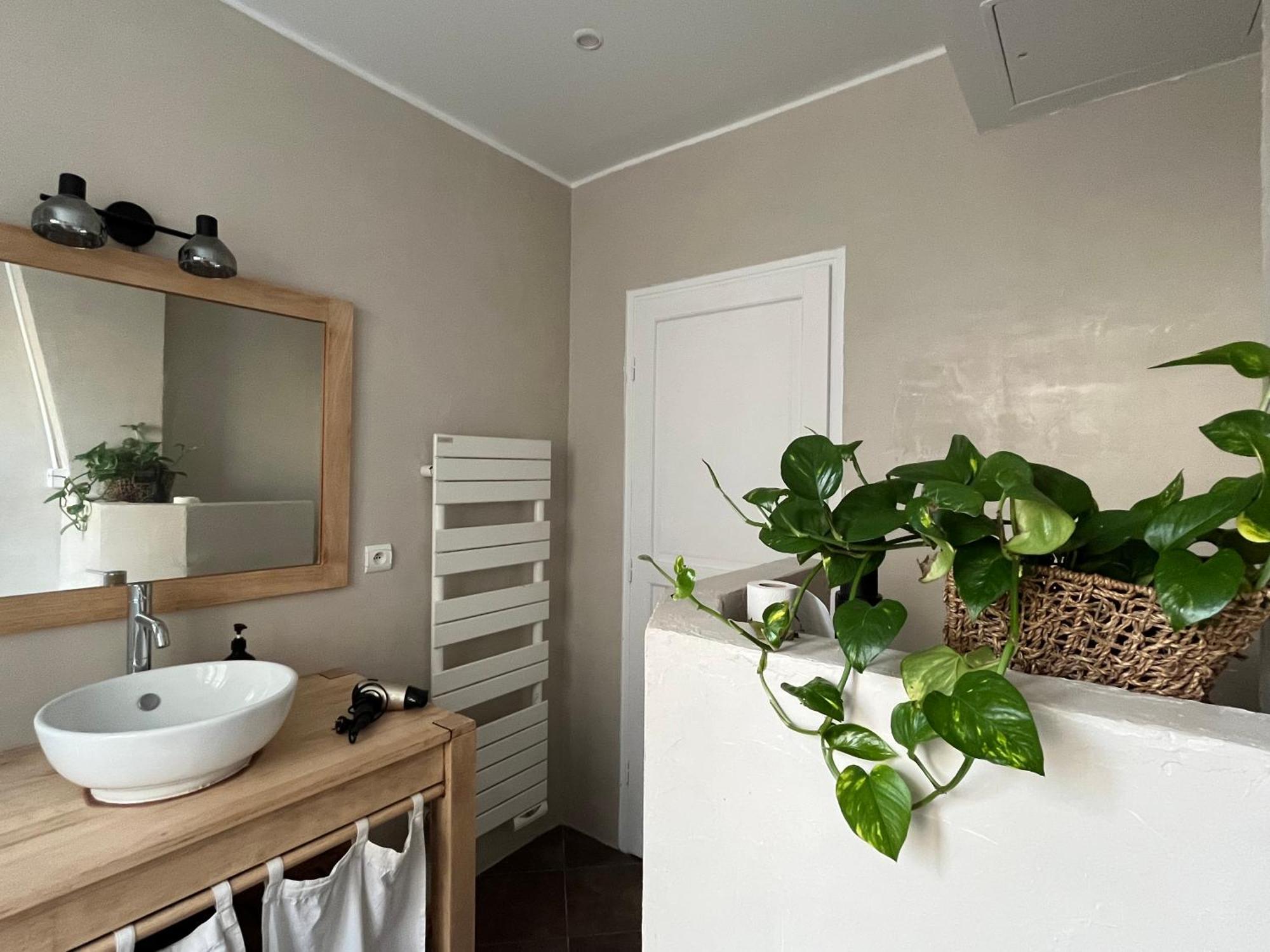 Lovely Haussmannian Flat In Montparnasse Párizs Kültér fotó